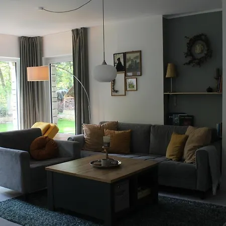 Moderne Im Skandinavischen Stil Am Waldrand *