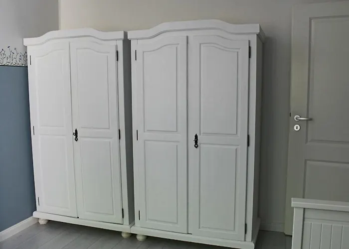 Moderne Im Skandinavischen Stil Am Waldrand